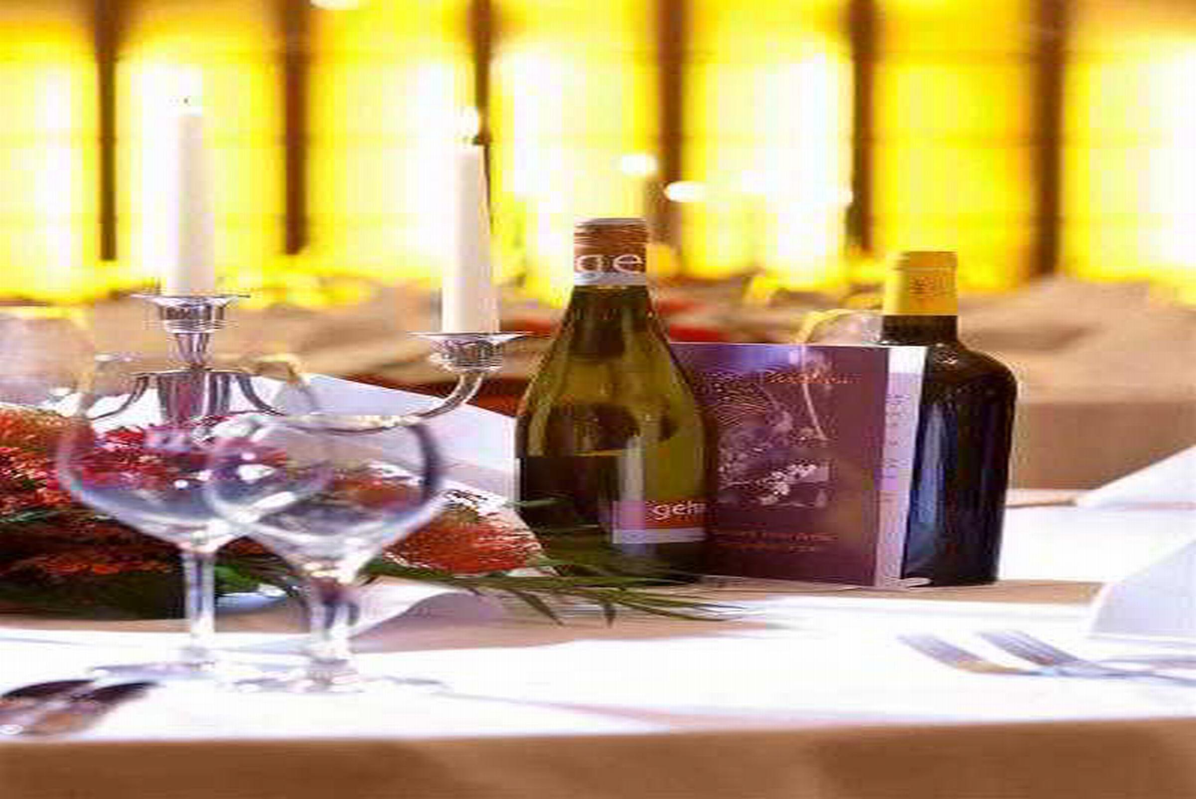 Mercure Hotel Berlin Tempelhof Bagian luar foto
